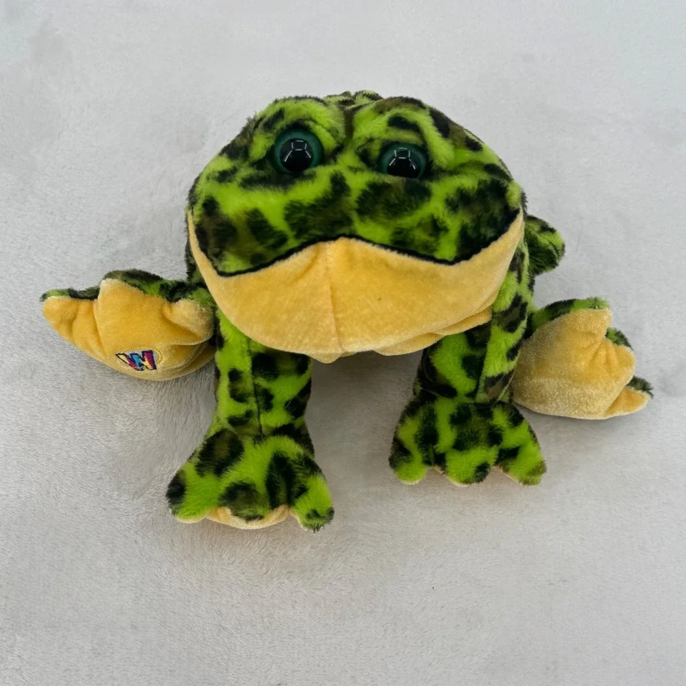 Vintage 2005 Ganz Webkinz Bullfrog Plush Green Spotted Stuffed Animal Frog HM114